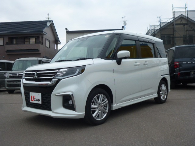 デリカD:21.2 ハイブリッド MZ 全方位カメラ付 ナビパッケージ 4WD