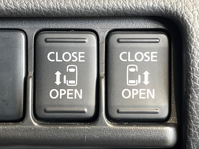 �y�����p���[�X���C�h�h�A�z�X�}�[�g�L�[��^�]�Ȃ̃X�C�b�`�Ō�ȗ����X���C�h�h�A�̊J���\���d��������͂����ăh�A���J����K�v�������A�����Ȃ��q�l�ł��ȒP�ɊJ���߂ł����K�ł���