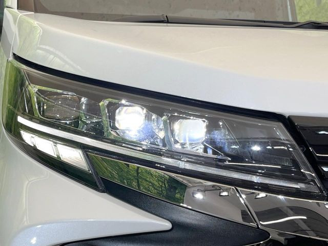 �yLED�w�b�h���C�g�z���V����ԑ��s�����ǍD�Ȏ��E���m�ۂ����S���ĉ^�]�ł��鍂�P�xLED�w�b�h���C�g�𑕔�!�_�����x�������A����d�͂��}�����Ă��܂��B