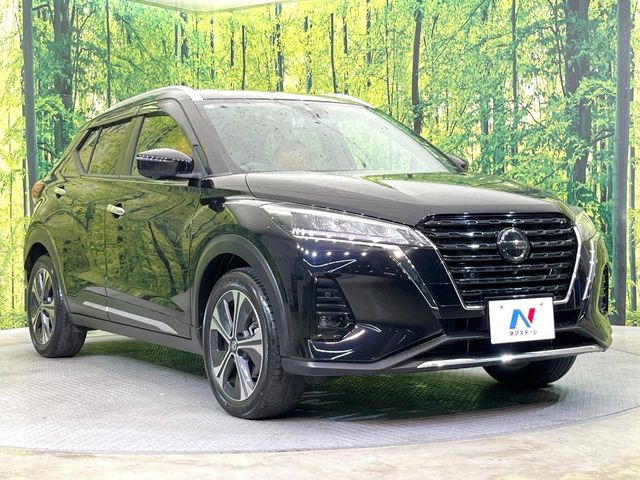 高透明度のガラス皮膜で撥水はもちろん、上質なツヤ・光沢を実現。紫外線や酸性雨から大切な愛車を保護し、色あせ・劣化を防止。「弾スプラッシュコート」、「弾プリミッサコート」からお選びいただけます。