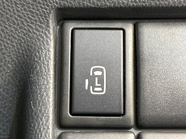 �y�p���[�X���C�h�h�A�z�X�}�[�g�L�[��^�]�Ȃ̃X�C�b�`�ŃX���C�h�h�A�̊J���\���d��������͂����ăh�A���J����K�v�������A���������q�l�ł��A�d���ו��������Ă��鎞�����N�ɊJ���߂ł��܂���