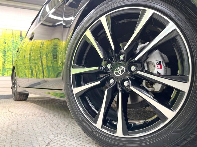 �y�����A���~�z�C�[���z�O�ςɃ}�b�`���������A���~�z�C�[���𑕒����Ă���܂��B�e��ЊO�A���~�z�C�[����A�X�^�b�h���X�^�C�����戵�����Ă���܂��B���񂲑��k����������