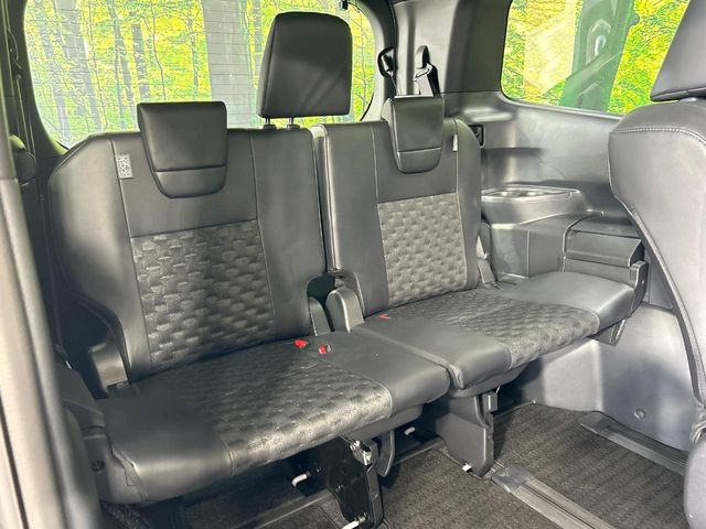 3��ڃV�[�g�͂�������ԗǍD����l�ł��������ƍ����Ē����܂��̂ŁA��l���ł̂��o���������N���N�ł��􂲉Ƒ��ŁA�C�̒m�ꂽ���ԂŁA�h���C�u�ɍs���̂��y���݂ł��ˁ�