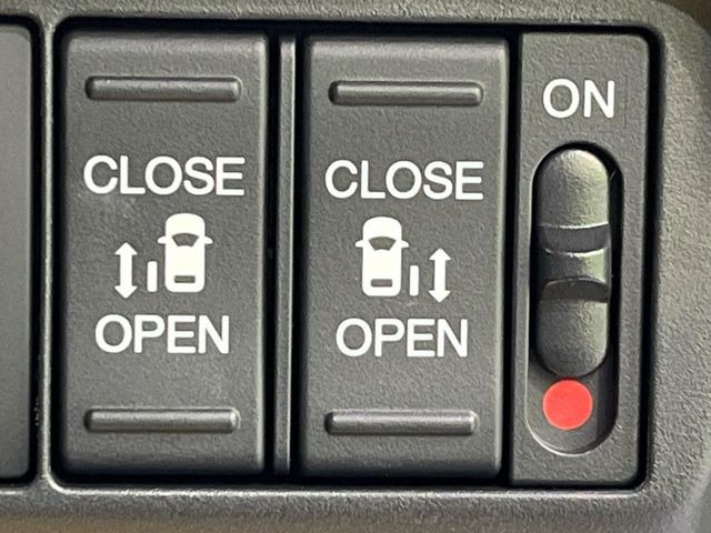 �y�����p���[�X���C�h�h�A�z�X�}�[�g�L�[��^�]�Ȃ̃X�C�b�`�Ō�ȗ����X���C�h�h�A�̊J���\���d��������͂����ăh�A���J����K�v�������A�����Ȃ��q�l�ł��ȒP�ɊJ���߂ł����K�ł���