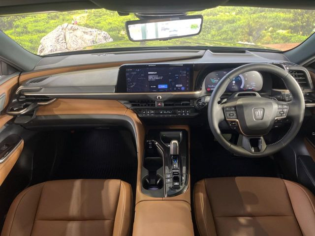 クラウンエステート2.5 Z E-Four 4WD