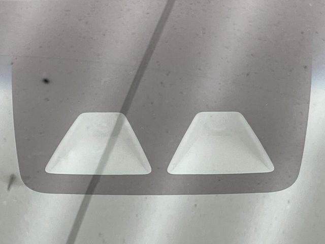 �y�X�}�[�g�A�V�X�g�z���s���ɑO���̎ԗ�����F�����A�Փ˂������Ȏ��͌x��ƃu���[�L�ŏՓˉ���Ɣ�Q�y�����A�V�X�g�B�����S�Ƀh���C�u�����y���݂��������܂��B