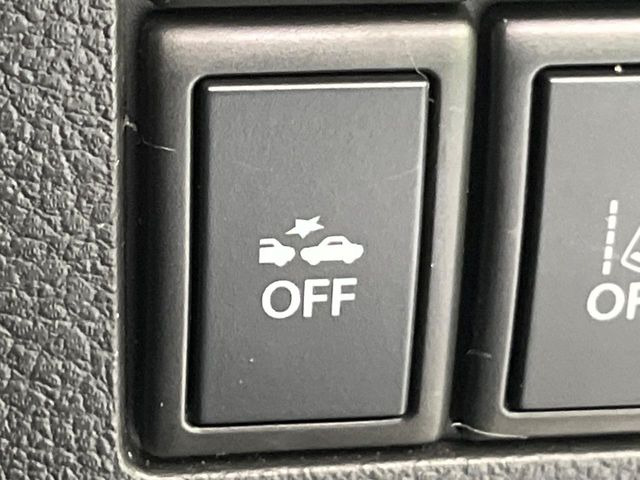 �y�X�Y�L �f���A���J�����u���[�L�T�|�[�g�z���s���ɑO���̎ԗ�����F�����A�Փ˂������Ȏ��͌x��ƃu���[�L�ŏՓˉ���Ɣ�Q�y�����A�V�X�g�B�����S�Ƀh���C�u�����y���݂��������܂��B