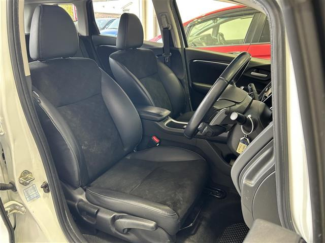 シャトル1.5 ハイブリッド X ホンダセンシング 4WD