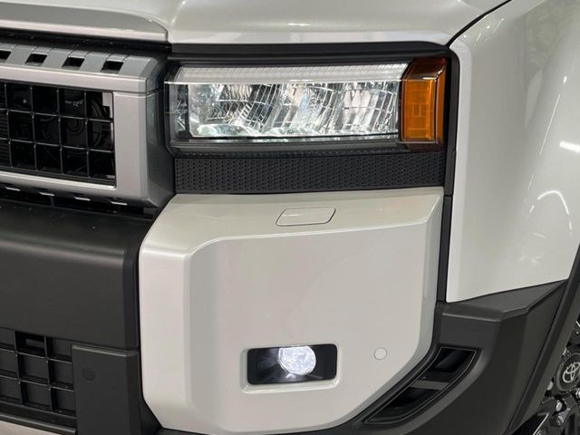 �yLED�w�b�h���C�g�z���V����ԑ��s�����ǍD�Ȏ��E���m�ۂ����S���ĉ^�]�ł��鍂�P�xLED�w�b�h���C�g�𑕔�!�_�����x�������A����d�͂��}�����Ă��܂��B