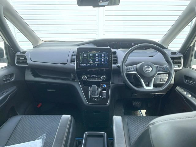 グループ総在庫数約30,000台!!全国の系列店からメーカー・車種問わずご紹介出来るので、あなたにピッタリのお車が見つかるはずです♪まずはお問い合わせ下さい☆