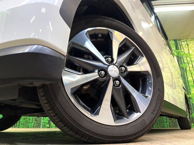 �y�����A���~�z�C�[���z�O�ςɃ}�b�`���������A���~�z�C�[���𑕒����Ă���܂��B�e��ЊO�A���~�z�C�[����A�X�^�b�h���X�^�C�����戵�����Ă���܂��B���񂲑��k����������