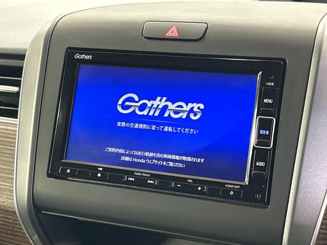 �y�����i�r�z�l�C�̏����i�r�𑕔����Ă���܂��B�i�r�̎g���₷���͂������A�I�[�f�B�I�@�\���[��!�L�����v�◷�s�͂������A�ʋ΂┃�����ȂǕ��i�̃h���C�u���y�����Ȃ�͂���