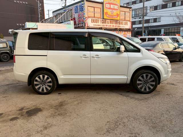 ���I�d����&times;���ڔ̔��ł����ɂ��ē�