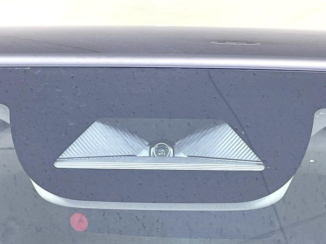 �y�z���_�Z���V���O�z���s���ɑO���̎ԗ�����F�����A�Փ˂������Ȏ��͌x��ƃu���[�L�ŏՓˉ���Ɣ�Q�y�����A�V�X�g�B�����S�Ƀh���C�u�����y���݂��������܂��B