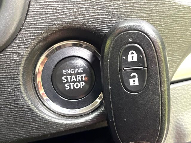 �y�L�[���X�X�^�[�g�V�X�e���z�J�o����|�P�b�g�ɓ��ꂽ�܂܂ł��h�A�̎{���E�������\�ȃX�}�[�g�L�[�𑕔��B�G���W���̃I���E�I�t�����J�M�����o���K�v����������Ƃ��Ă��֗��ł���