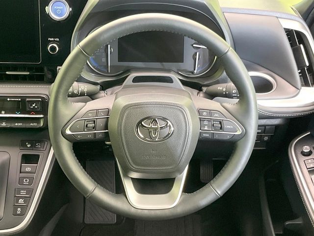 �y�����v�����X�e�A�����O�z�㎿�Ȋv���g�p���邱�ƂŁA��ɂ����������݂ƂĂ��^�]���₷���n���h���ł���