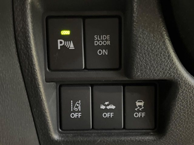 �y�X�Y�L �Z�[�t�e�B�T�|�[�g�z���s���ɑO���̎ԗ�����F�����A�Փ˂������Ȏ��͌x��ƃu���[�L�ŏՓˉ���Ɣ�Q�y�����A�V�X�g�B�����S�Ƀh���C�u�����y���݂��������܂��B