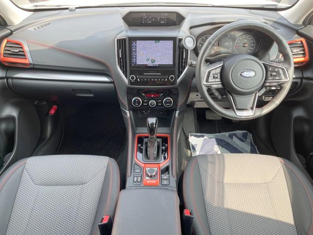 フォレスター2.5 エックスブレイク 4WD