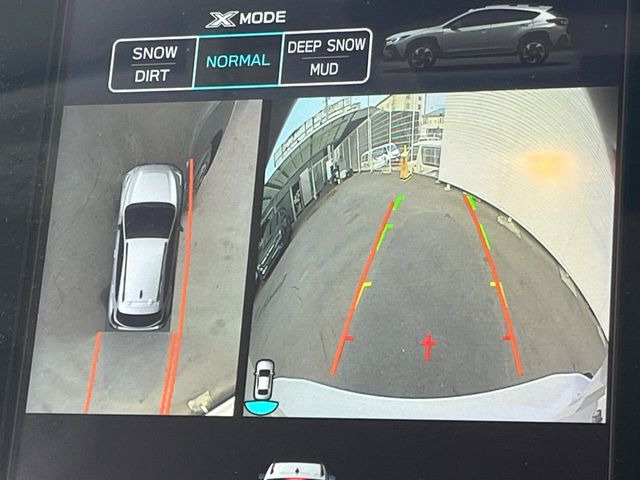 �y�}���`�e���C�����j�^�[�z�Ԃ̃t�����g��T�C�h�̃J�����摜�𓯎��Ƀ��j�^�[�\�����邱�ƂŁA���H�⋷�����𑖍s���ł����͂̏󋵊m�F���ł����S!�{�iSUV�ɂ��ꂵ�������ł���