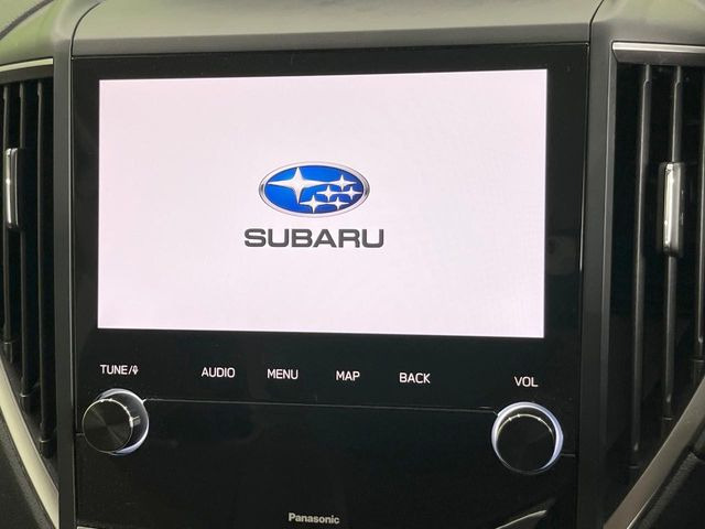 �y�����i�r�z�l�C�̏����i�r�𑕔����Ă���܂��B�i�r�̎g���₷���͂������A�I�[�f�B�I�@�\���[��!�L�����v�◷�s�͂������A�ʋ΂┃�����ȂǕ��i�̃h���C�u���y�����Ȃ�͂���