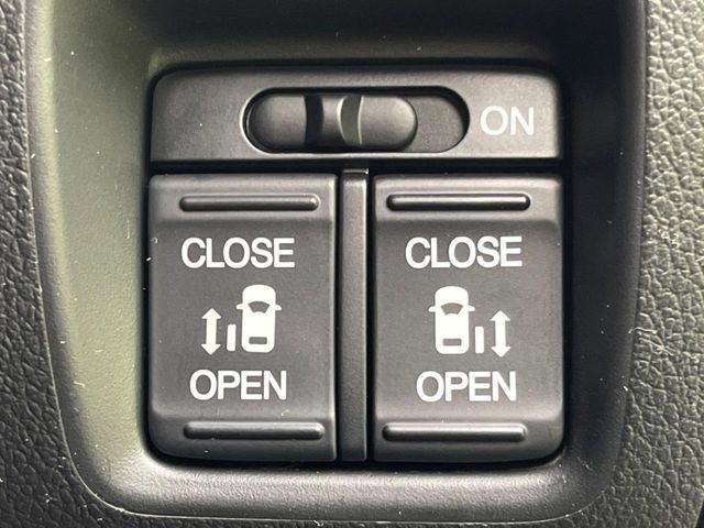 �y�����p���[�X���C�h�h�A�z�X�}�[�g�L�[��^�]�Ȃ̃X�C�b�`�Ō�ȗ����X���C�h�h�A�̊J���\���d��������͂����ăh�A���J����K�v�������A�����Ȃ��q�l�ł��ȒP�ɊJ���߂ł����K�ł���