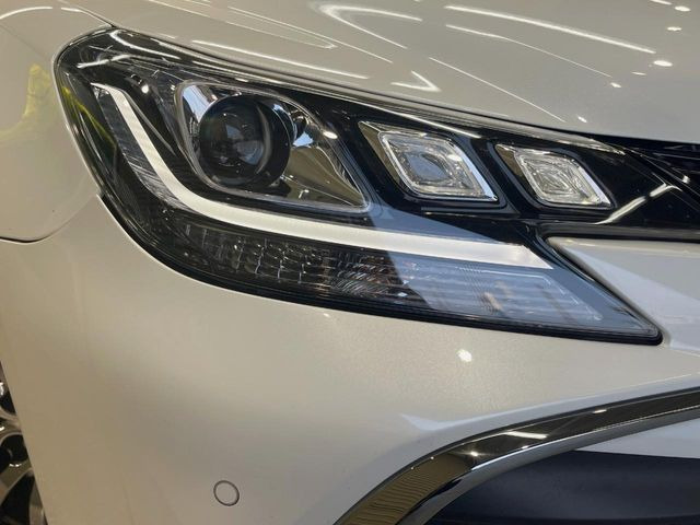 �y�O��LED�w�b�h���C�g�z�X�^�C���b�V���Ȍ����ڂ̎O��LED�w�b�h���C�g�𑕔���X�^�C�������łȂ��A��Ԃ̑��s�����E�ǍD�ň��S���Ă���肢�������܂��B