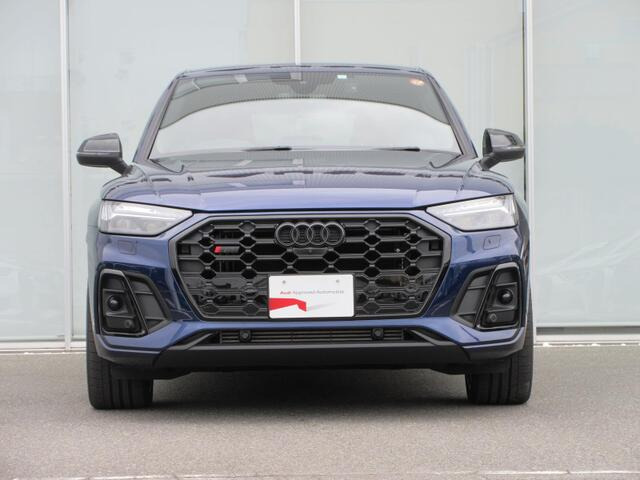 SQ5スポーツバック3.0 4WD