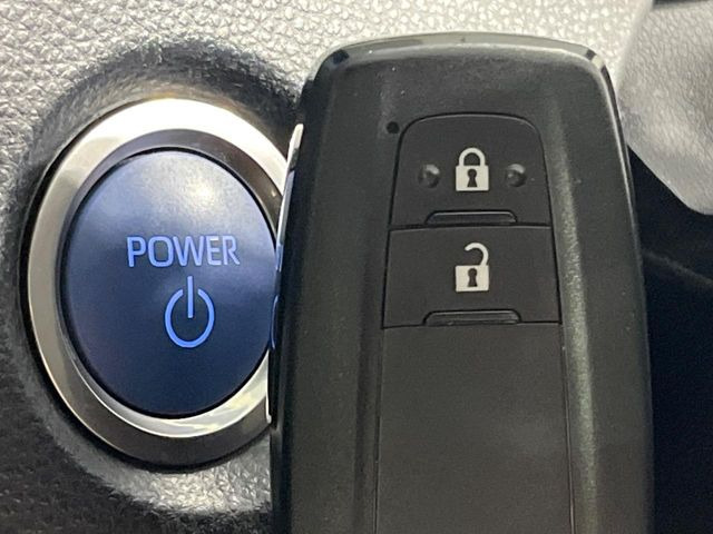 �y�X�}�[�g�L�[�z�J�o����|�P�b�g�ɓ��ꂽ�܂܂ł��h�A�̎{���E�������\�ȃX�}�[�g�L�[�𑕔��B�G���W���̃I���E�I�t�����J�M�����o���K�v����������Ƃ��Ă��֗��ł���