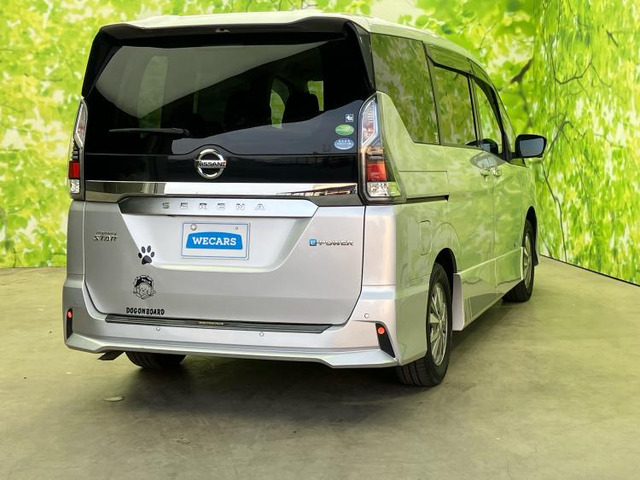 セレナ1.2 e-POWER ハイウェイスターV