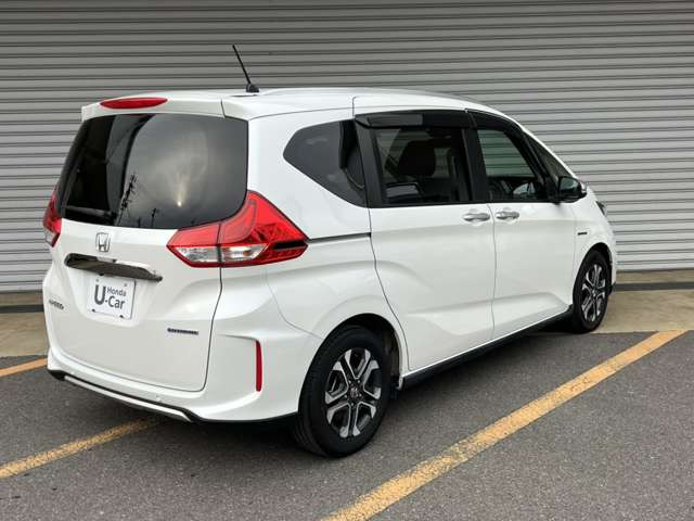 フリード1.5 ハイブリッド クロスター ホンダセンシング