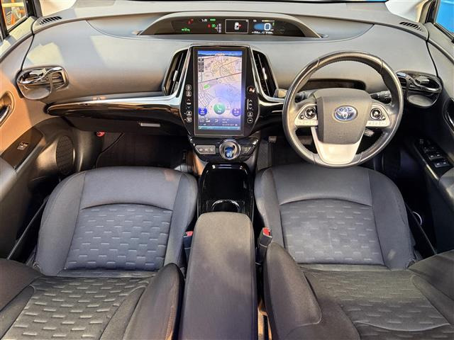 プリウスPHV1.8 A