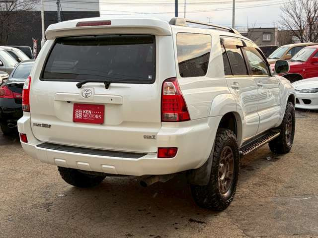 �ʐ^�����ł�OK�BLINE�ŋC�y�ɂ����k�\