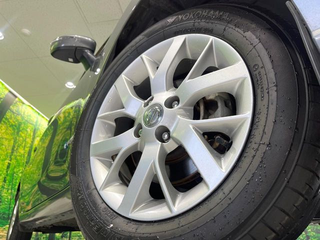 �y����15�C���`�A���~�z�C�[���z�O�ςɃ}�b�`���������A���~�z�C�[���𑕒����Ă���܂��B�e��ЊO�A���~�z�C�[����A�X�^�b�h���X�^�C�����戵�����Ă���܂��B���񂲑��k����������