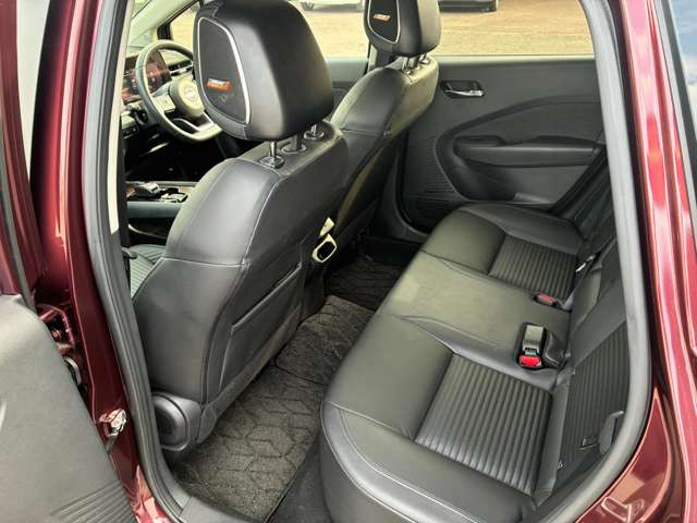 ノートオーラ1.2 G レザーエディション