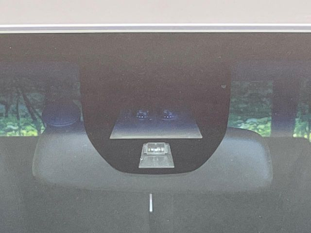 �y�V�e�B�u���[�L�A�N�e�B�u�V�X�e���z�ᑬ���s���ɑO���̎ԗ�����F�����A�Փ˂������Ȏ��͌x��ƃu���[�L�ŏՓˉ���Ɣ�Q�y�����A�V�X�g�B�����S�Ƀh���C�u�����y���݂��������܂��B