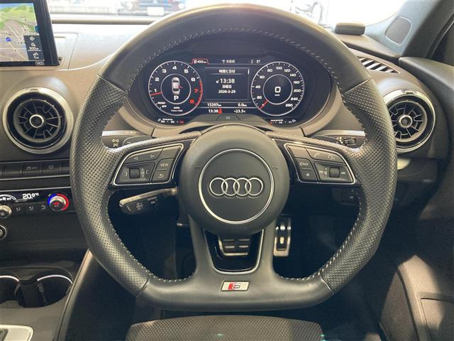 A3セダンSライン ダイナミック リミテッド