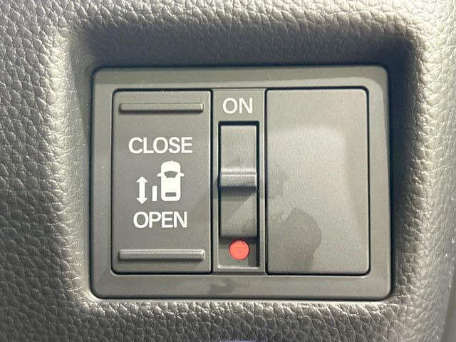 �y�p���[�X���C�h�h�A�z�X�}�[�g�L�[��^�]�Ȃ̃X�C�b�`�ŃX���C�h�h�A�̊J���\���d��������͂����ăh�A���J����K�v�������A���������q�l�ł��A�d���ו��������Ă��鎞�����N�ɊJ���߂ł��܂���