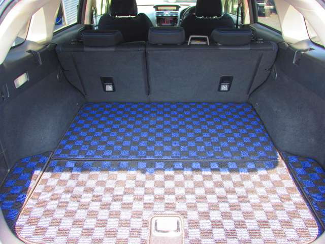 �{�������������肪�Ƃ��������܂��B������̎ԗ��f�ڒ��݌ɂ���!!�����X�̍ۂ͂��A�����肢�v���܂��B