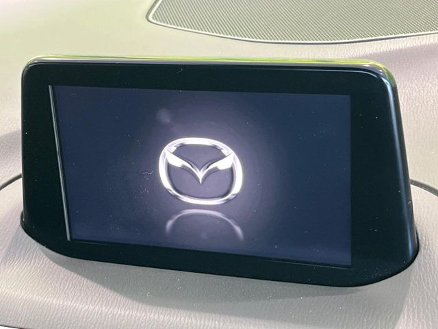 �y�}�c�_�R�l�N�g�i�r�z�ԓ��̕��͋C�Ƀ}�b�`������̌^�^�C�v�̃i�r�B�e����q�ݒ��Bluetooth�Đ����A�l�X�ȋ@�\���y���߂܂��B�����I�ȃ_�C�������삪�\�ŁA�g��������ǍD�ł��B