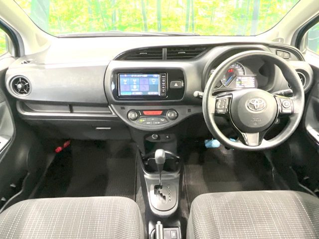 ヴィッツ1.5 ハイブリッド F