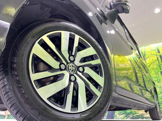 �y����14�C���`�A���~�z�C�[���z�O�ςɃ}�b�`���������A���~�z�C�[���𑕒����Ă���܂��B�e��ЊO�A���~�z�C�[����A�X�^�b�h���X�^�C�����戵�����Ă���܂��B���񂲑��k����������