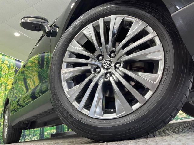 �y����19�C���`�A���~�z�C�[���z�O�ςɃ}�b�`���������A���~�z�C�[���𑕒����Ă���܂��B�e��ЊO�A���~�z�C�[����A�X�^�b�h���X�^�C�����戵�����Ă���܂��B���񂲑��k����������