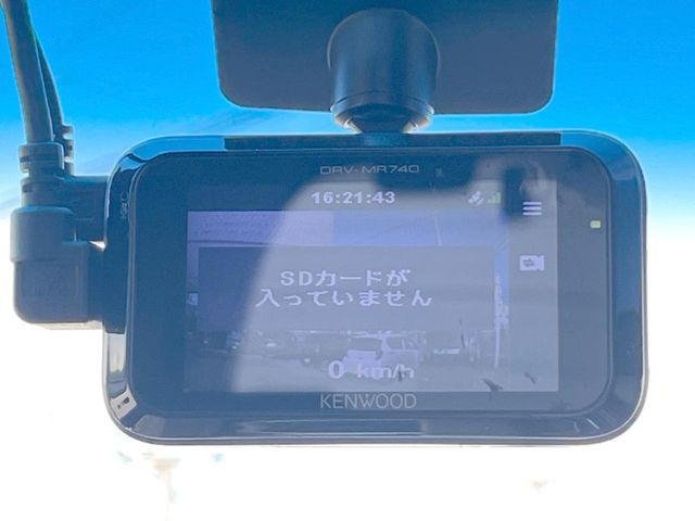 �y�h���C�u���R�[�_�[�z�h���C�u���R�[�_�[����!���s���͂������A������^�]�⎖�̂ɑ��������ہA�f���ŋL�^���A����̃��X�N�ɔ����܂��B���L�^�pSD�J�[�h�͂��q�l�����g�ł��������������K�v������܂��B