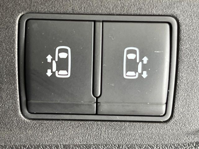 �y�����p���[�X���C�h�h�A�z�X�}�[�g�L�[��^�]�Ȃ̃X�C�b�`�Ō�ȗ����X���C�h�h�A�̊J���\���d��������͂����ăh�A���J����K�v�������A�����Ȃ��q�l�ł��ȒP�ɊJ���߂ł����K�ł���