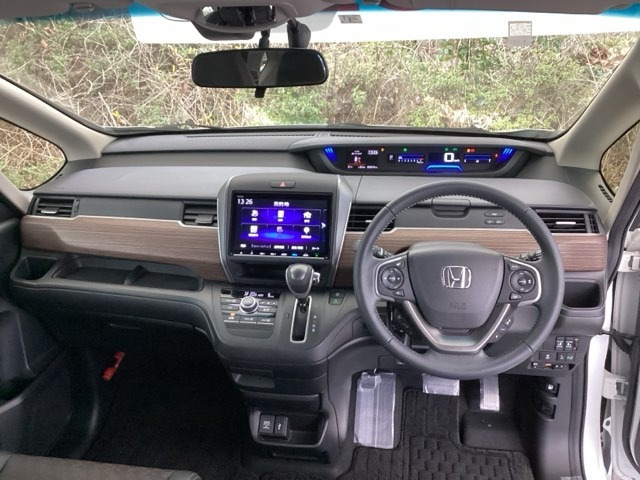 フリード1.5 クロスター ホンダセンシング