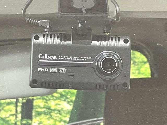 �y�h���C�u���R�[�_�[�z�h���C�u���R�[�_�[����!���s���͂������A������^�]�⎖�̂ɑ��������ہA�f���ŋL�^���A����̃��X�N�ɔ����܂��B���L�^�pSD�J�[�h�͂��q�l�����g�ł��������������K�v������܂��B