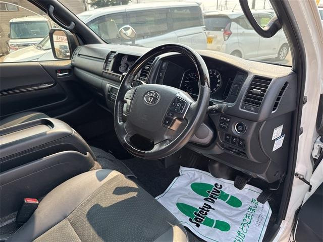 �[�ԑO�ɓ��O���̃N���[�j���O���������܂��B�e��R�[�e�B���O(�ʓr�L��)�����p�ӂ��Ă���܂��̂ŁA���񂲑��k���������B