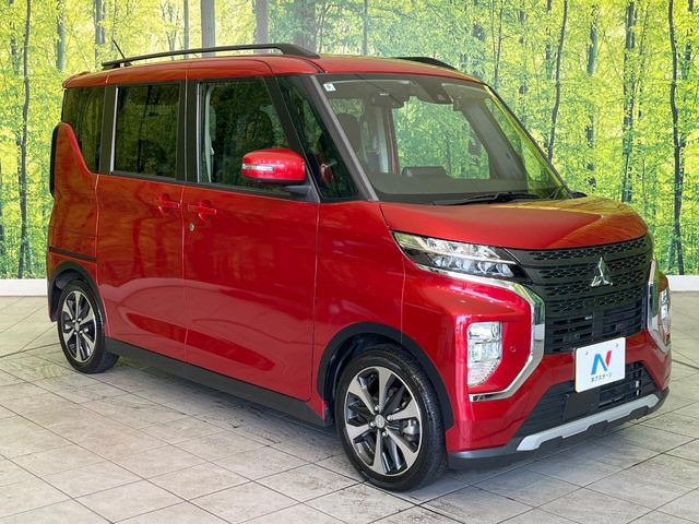 高透明度のガラス皮膜で撥水はもちろん、上質なツヤ・光沢を実現。紫外線や酸性雨から大切な愛車を保護し、色あせ・劣化を防止。「弾スプラッシュコート」、「弾プリミッサコート」からお選びいただけます。