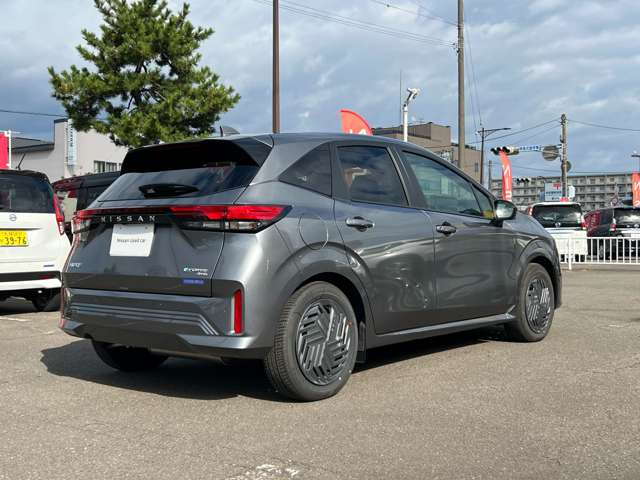 ノート1.2 X FOUR 4WD