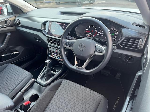 T-CrossTSI アクティブ